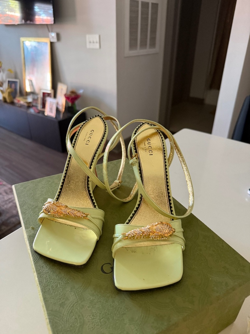 Gucci Wedges